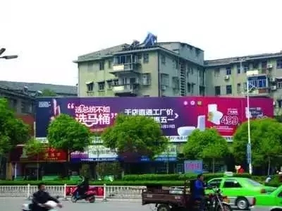 这些广告文案，就是不走寻常路！