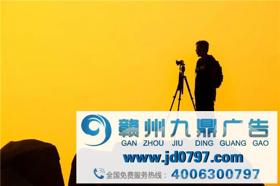 这10支朋侪圈广告透露的2020营销关键词：互动、增长与长久功效