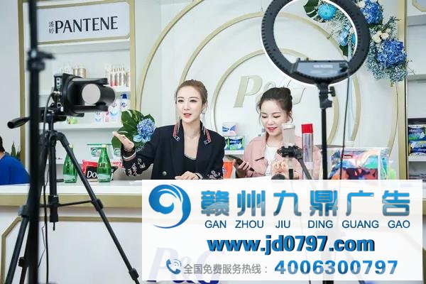 “微哑”的薇娅,她凭什么可以或者一日带货27亿？
