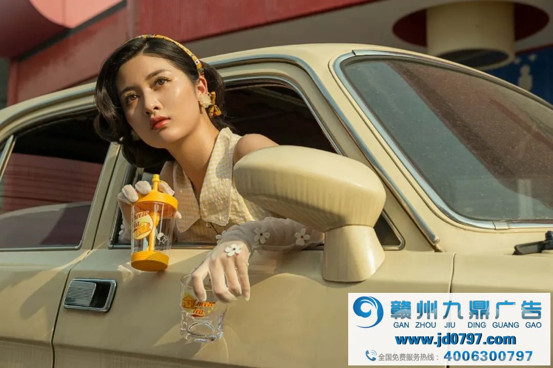 喜茶出了套杯子，秒没！