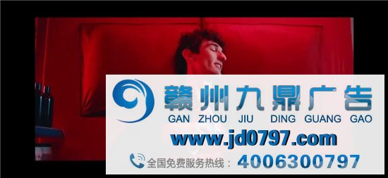 杜蕾斯隐形开车了！