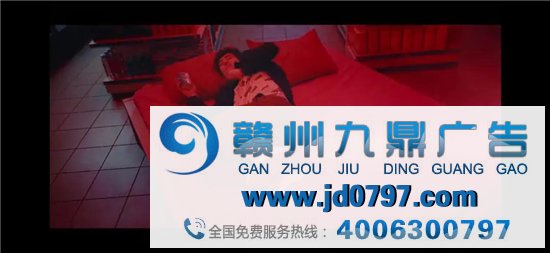 杜蕾斯隐形开车了！