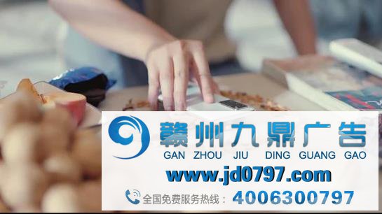 手机壳的脑洞广告，第一支就看得我好疼