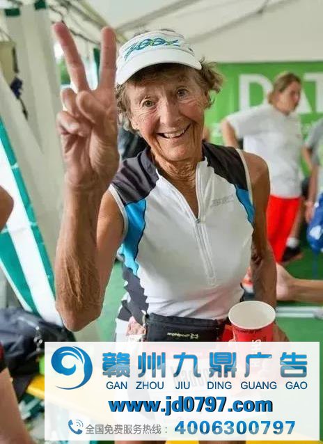 奢侈品广告频现爷爷奶奶，营销的“老年时代”要莅临？