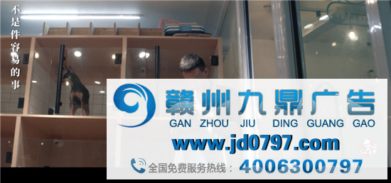 肯德基芳华文案，献给正在找位子的你