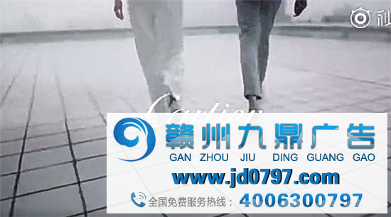 卡地亚的七夕广告，儿子和爹谈恋爱？