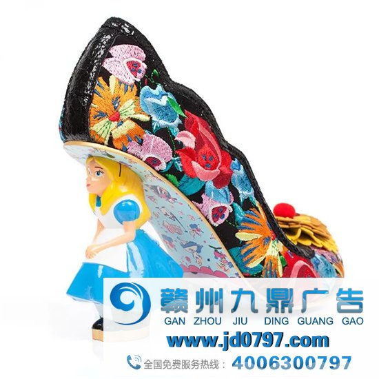 花木兰迪士尼联名款鞋上热搜，网友吐槽：太奇葩