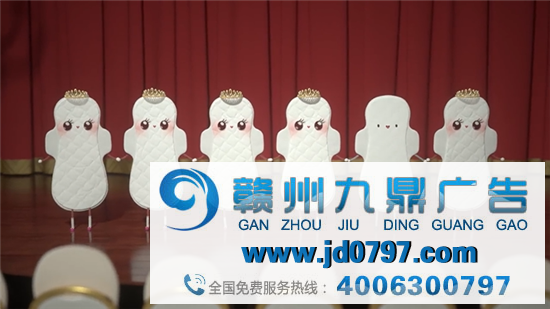 卫生巾变“戏精”？这个广告笑死我了