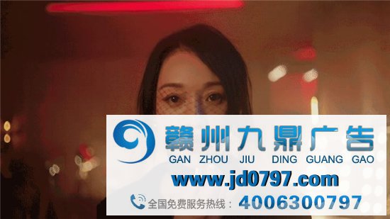 完美日记发布周迅为代言人，网友：攀附了！