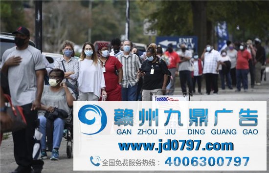 川拜混战，是品牌定向的错误示范