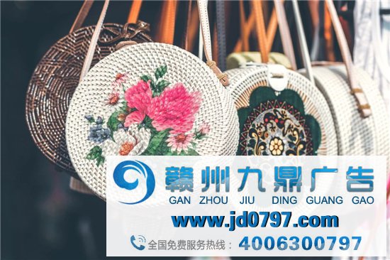 城市精细男孩,正在扬弃MK、Coach们?