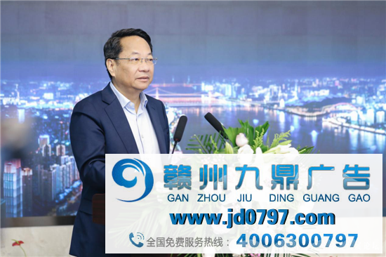 户外广告同仁齐聚英雄都会，共同探讨灯光秀未来生长新路径