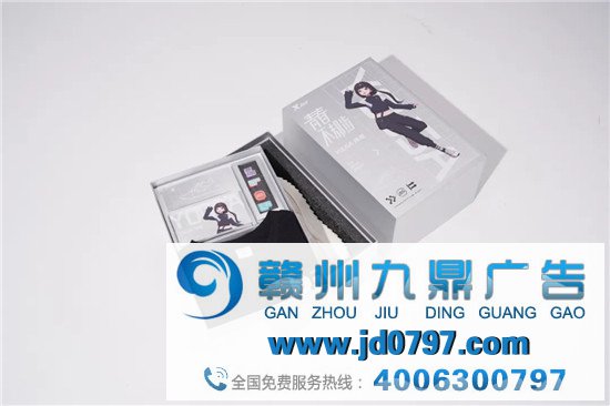 跨界二次元时尚，特步搞了波大的