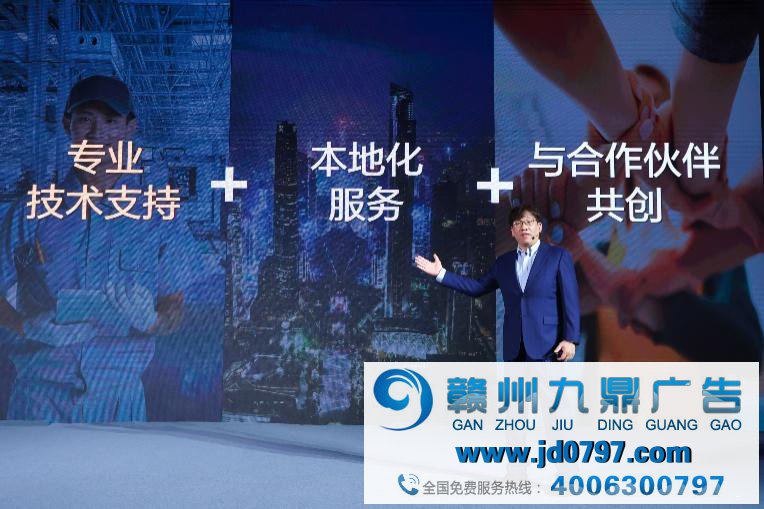 男人和女人在跳舞

中度可信度描述已自动生成